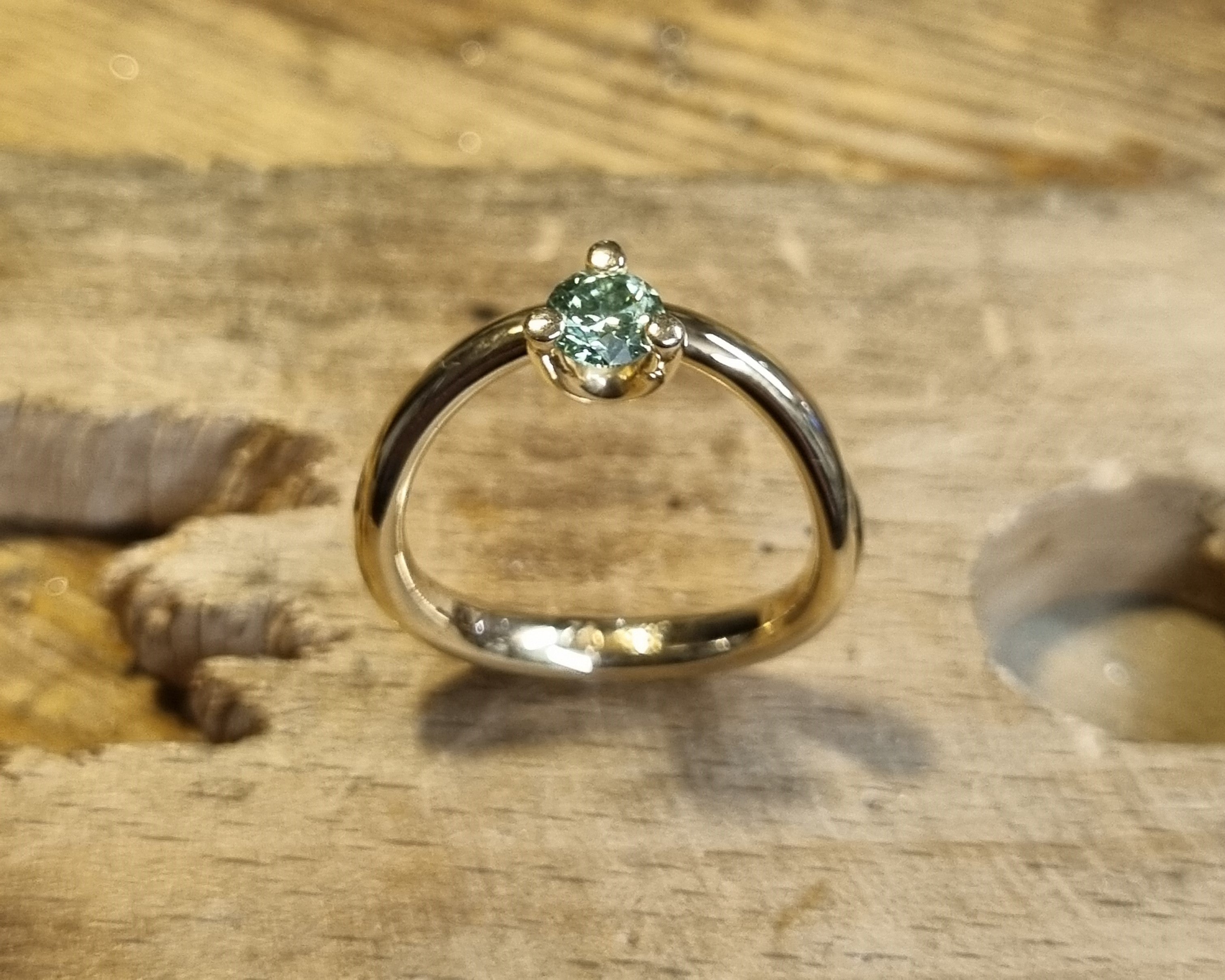 Ring VZ111121R